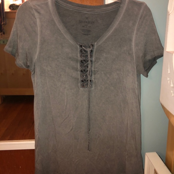 Lace Up T-shirt - Picture 1 of 2